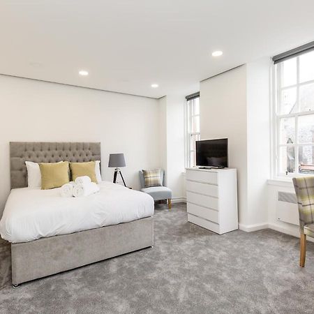Refurbished Studio Next To The Royal Mile Edimburgo Exterior foto