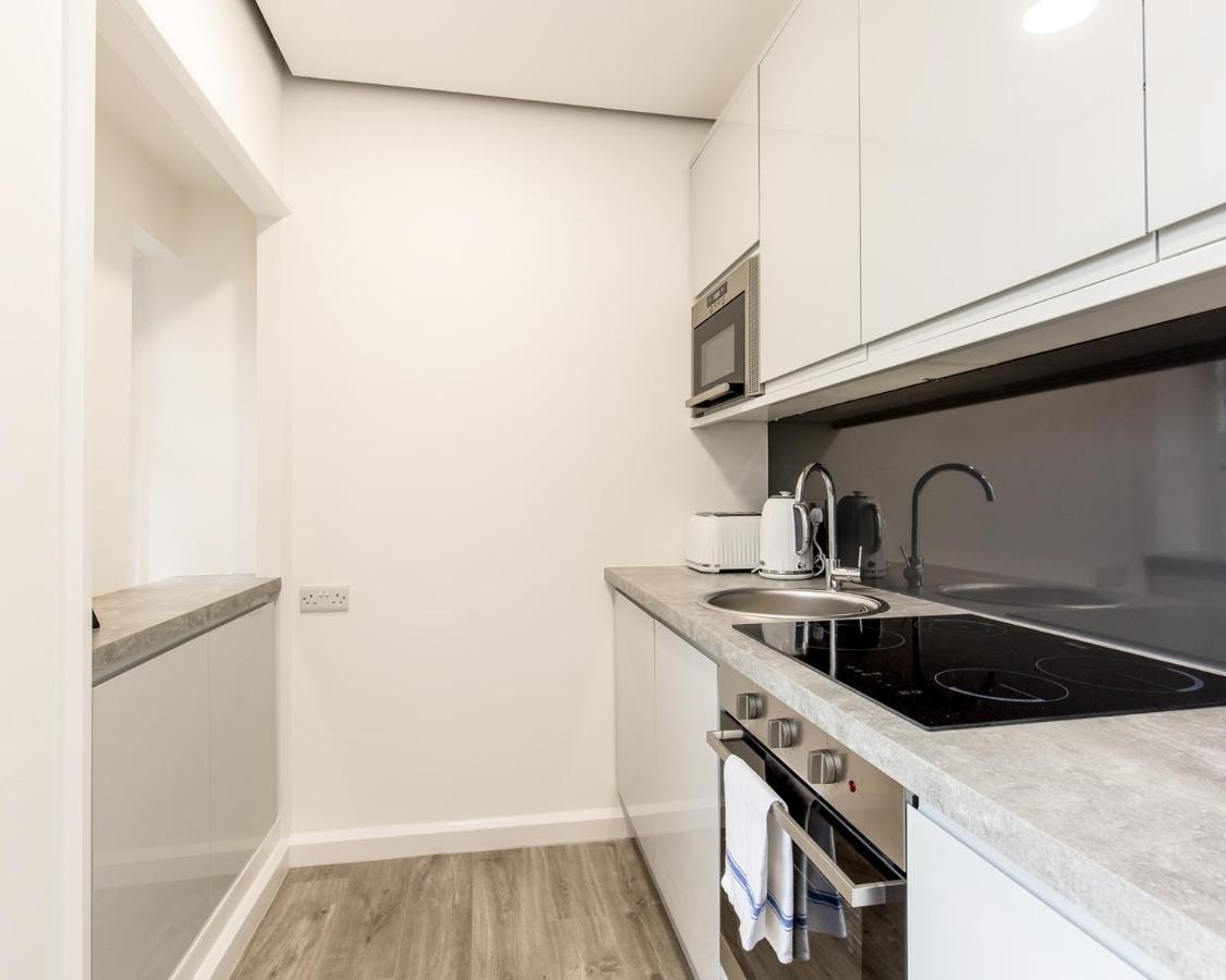 Refurbished Studio Next To The Royal Mile Edimburgo Exterior foto